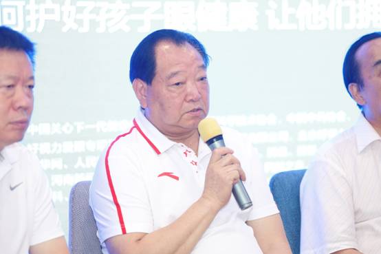奧運(yùn)第一人化身公益大使！呼吁全社會(huì)共同關(guān)注青少年近視！