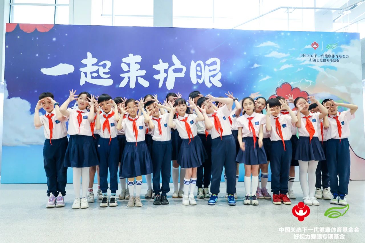 夢之隊開啟金牌收割模式！賽場外小小志愿者圓夢奧體為eye助力！