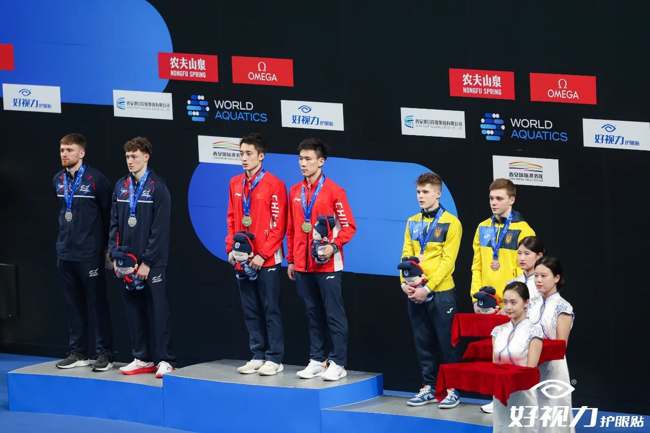 比賽首日，全紅嬋陳芋汐“一騎絕塵式”奪金！