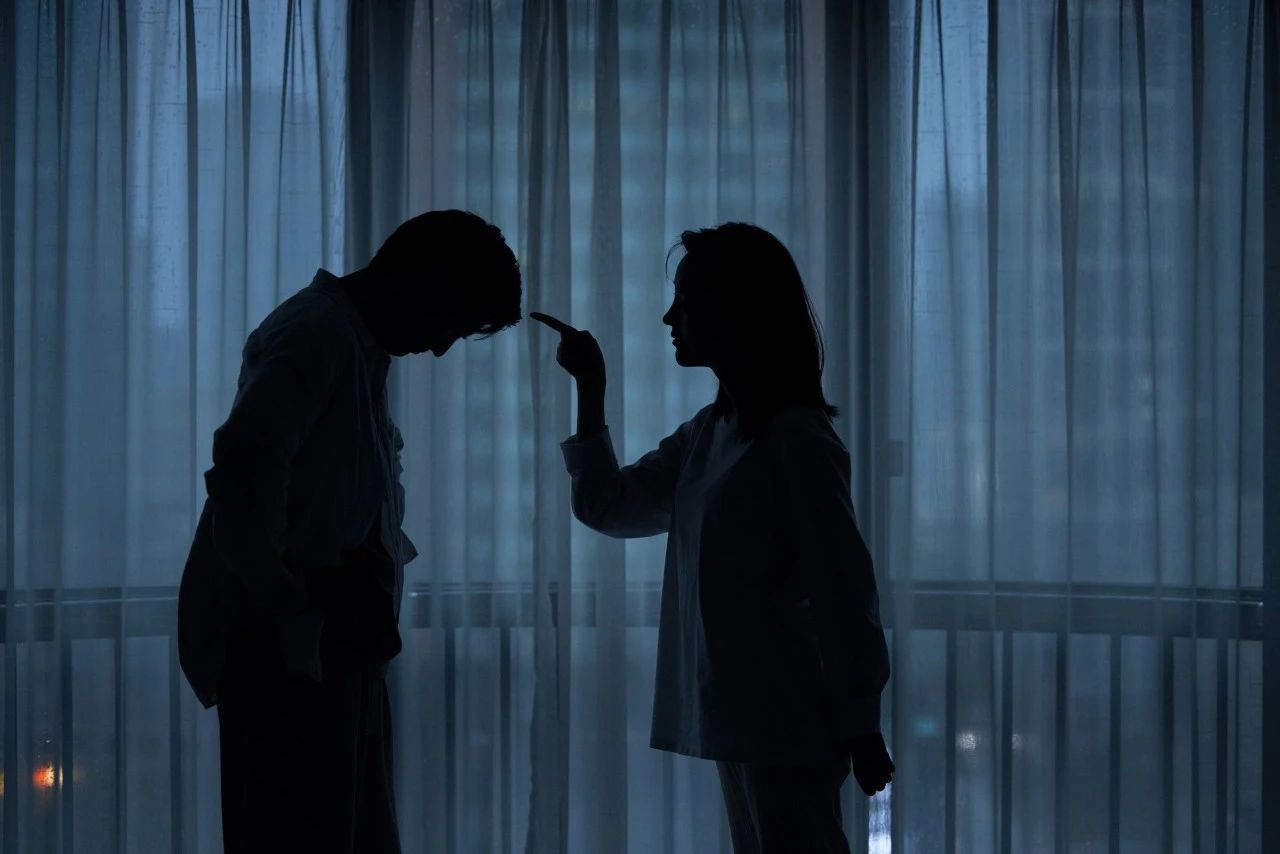 脾氣不好，還會(huì)把眼睛“氣瞎”？